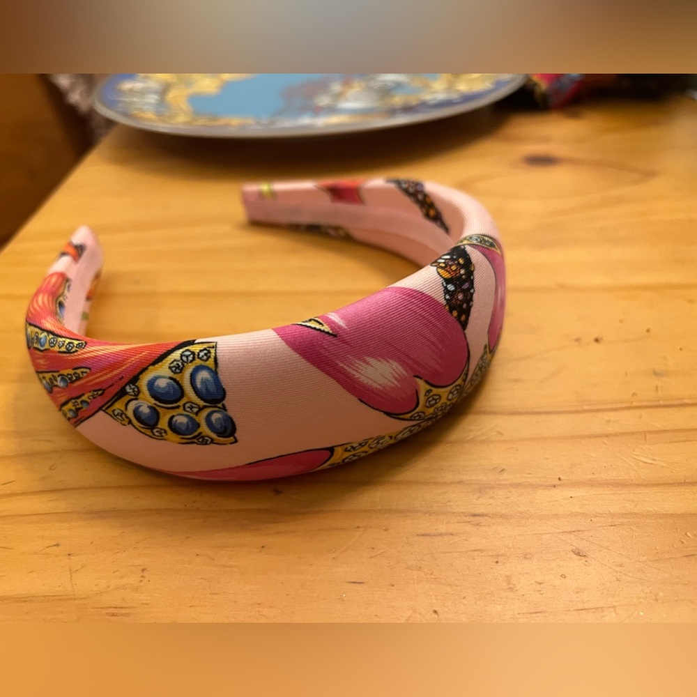 Versace Tresor de la Mer pink headband
